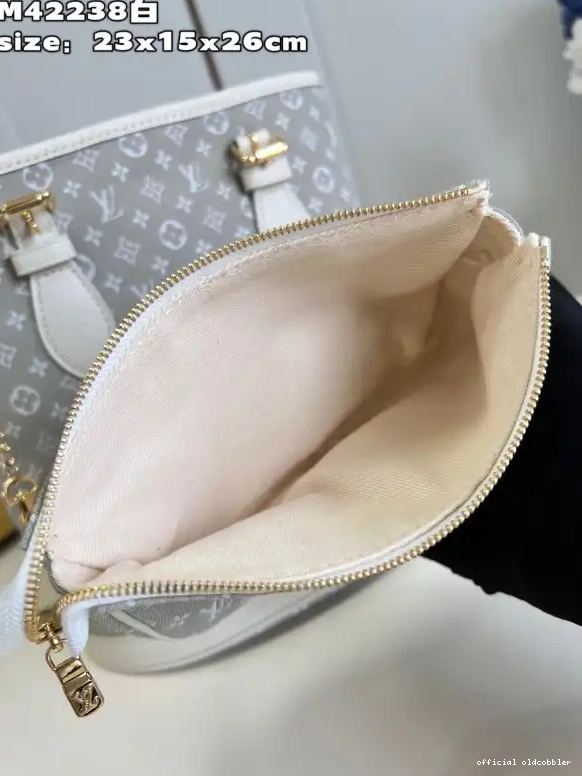 Official oldcobbler VUITTON NANO LOUIS BUCKET 0629